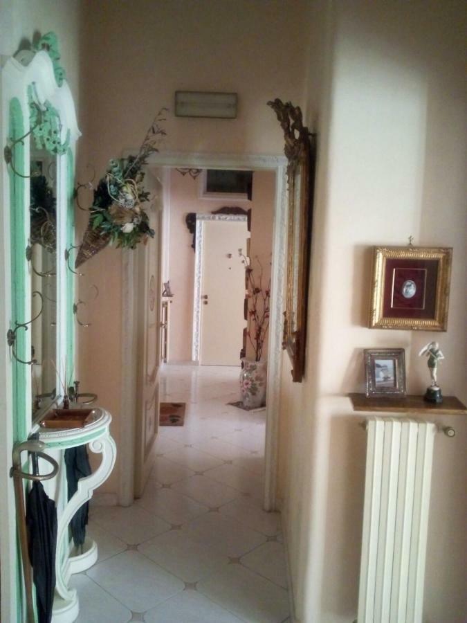B&B Goldmund Napoli Esterno foto